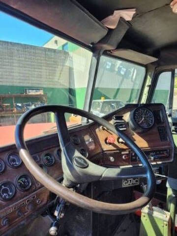 1992 Freightliner FLD 120