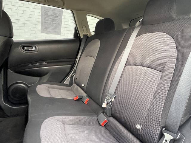 2011 Nissan Rogue SV