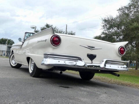1957 Ford Fairlane