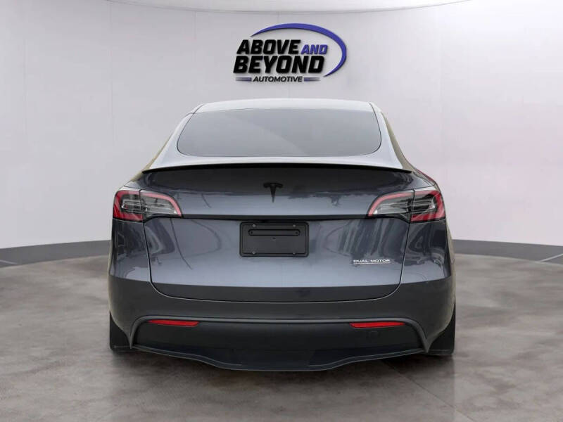 2023 Tesla Model Y Performance