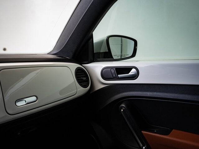 2017 Volkswagen Beetle Convertible 1.8T S