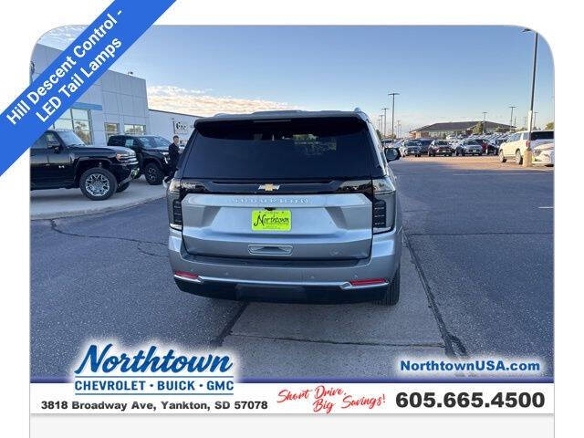 2026 Chevrolet Suburban LT