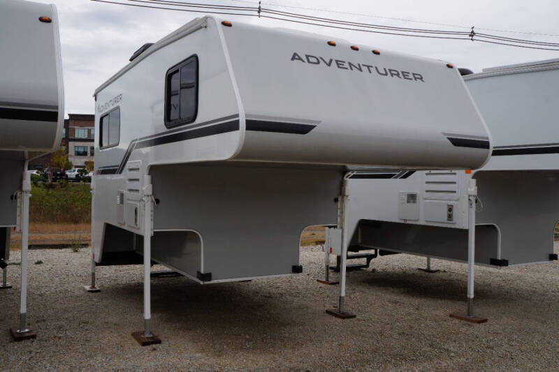 2025 Adventurer 86FB