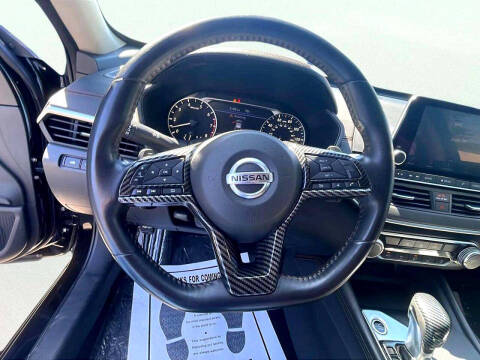 2020 Nissan Altima 2.5 SR