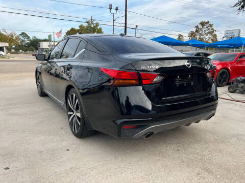 2019 Nissan Altima 2.5 SR
