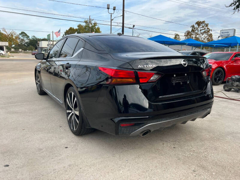 2019 Nissan Altima 2.5 SR