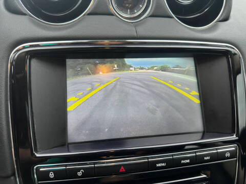 2014 Jaguar XJ