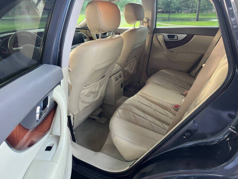 2011 Infiniti FX35