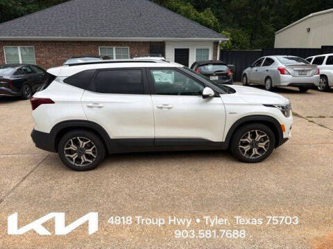 2022 Kia Seltos EX