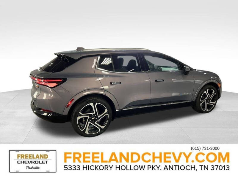 2025 Chevrolet Equinox EV LT 2