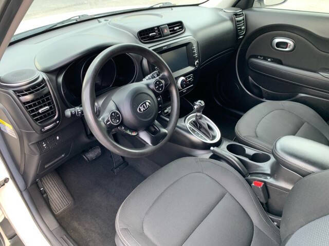 2019 Kia Soul +