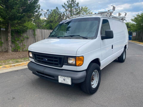 2007 Ford E-Series Cargo for sale at Super Bee Auto in Chantilly VA