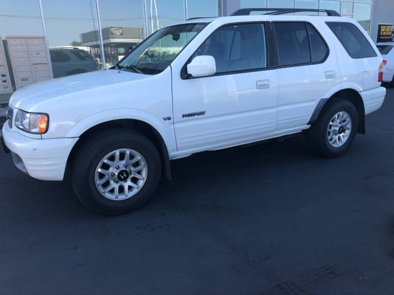 2000 Honda Passport for sale at Safi Auto in Sacramento CA
