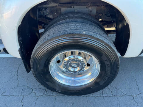 2015 Ford F-450 Super Duty Lariat