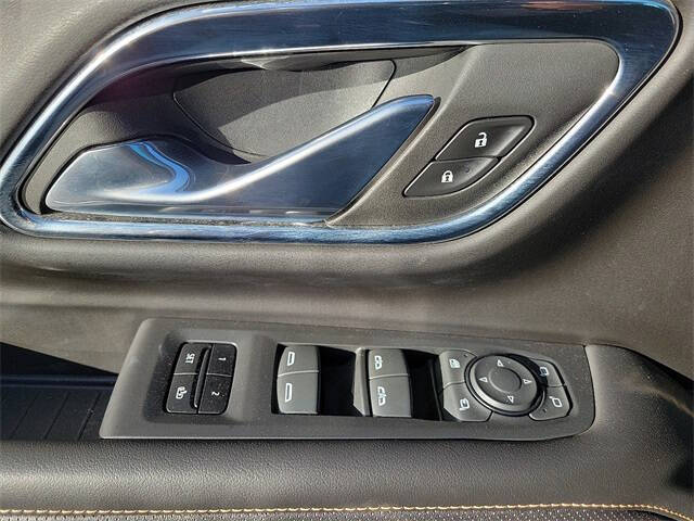 2023 GMC Yukon XL AT4