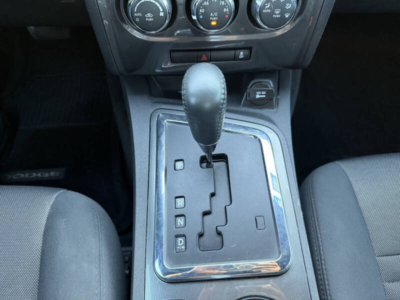 2012 Dodge Challenger SXT