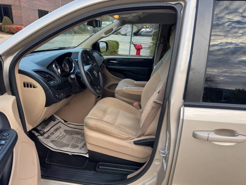 2014 Dodge Grand Caravan SE