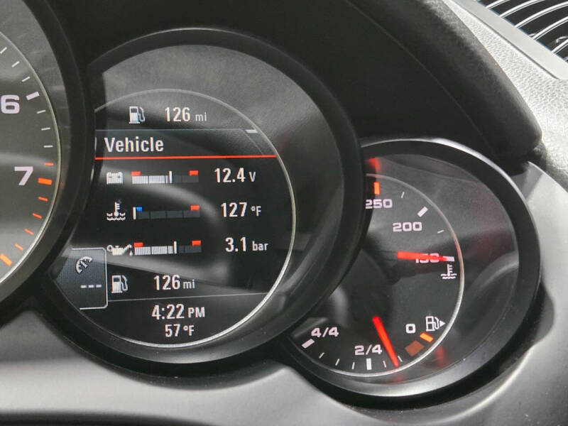 2013 Porsche Cayenne GTS