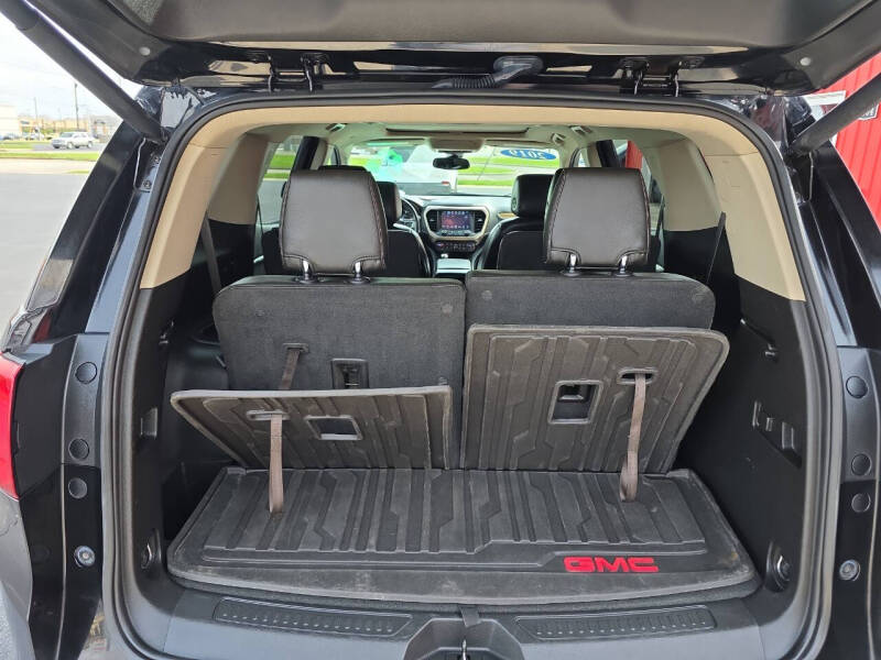 2019 GMC Acadia Denali