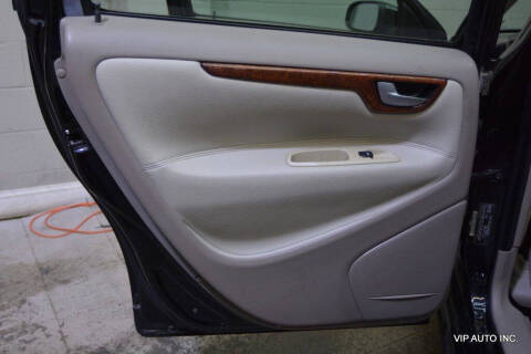 2007 Volvo V70 2.4