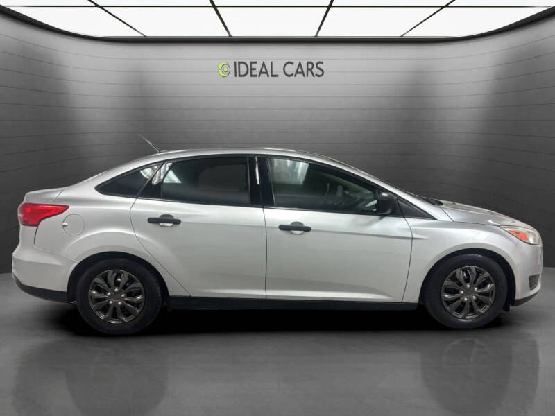 2016 Ford Focus S
