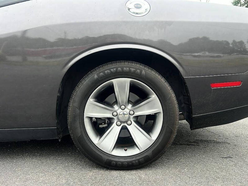 2015 Dodge Challenger SXT