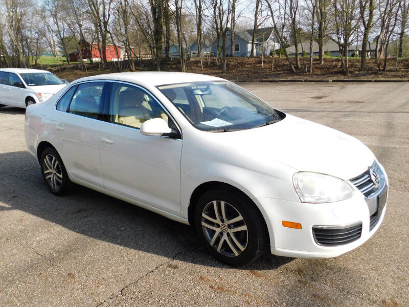 2006 Volkswagen Jetta for sale at Macrocar Sales Inc in Uniontown OH