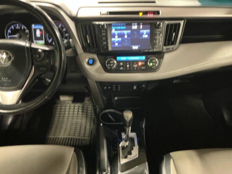 2017 Toyota RAV4 Limited