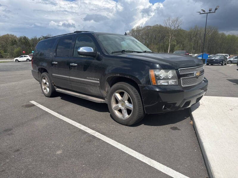 Used 2011 Chevrolet Suburban LTZ with VIN 1GNSKKE31BR169676 for sale in Valparaiso, IN