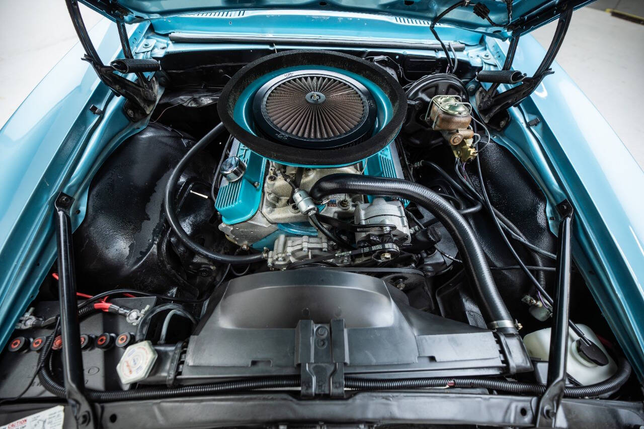 1968 Pontiac Firebird 133
