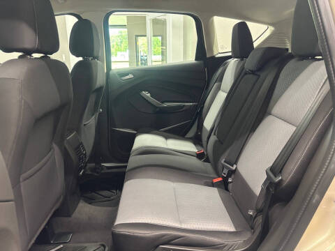 2017 Ford C-MAX Hybrid SE