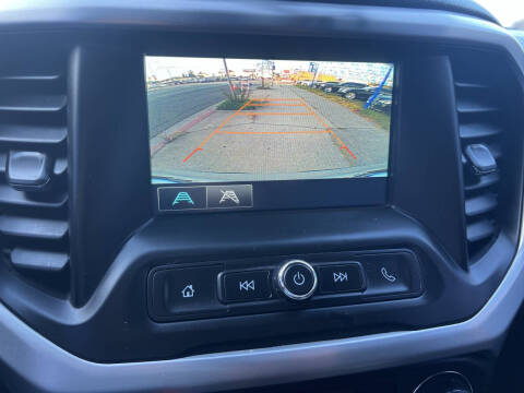 2018 GMC Acadia SLE-1