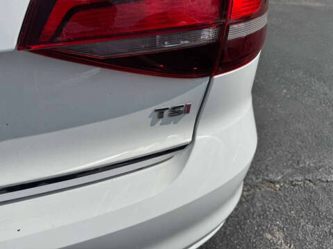 2017 Volkswagen Jetta 1.8T SEL