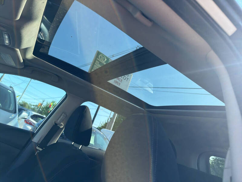 2014 Nissan Rogue SV