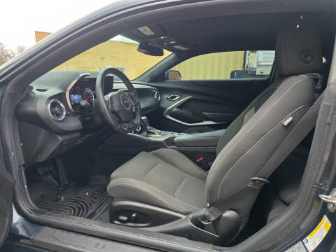 2021 Chevrolet Camaro LT1