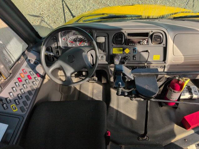 2019 Freightliner B2 Chassis