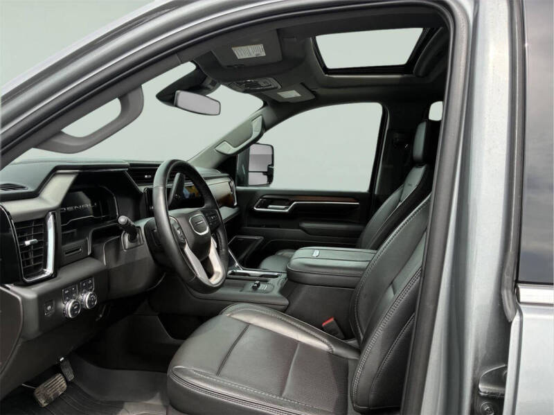 2025 GMC Sierra 2500HD