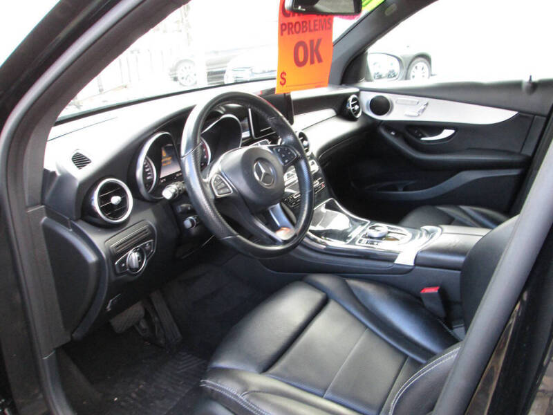 2017 Mercedes-Benz GLC GLC 300 4MATIC