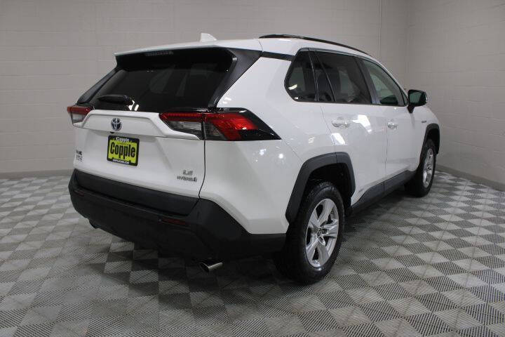 2021 Toyota RAV4 Hybrid LE