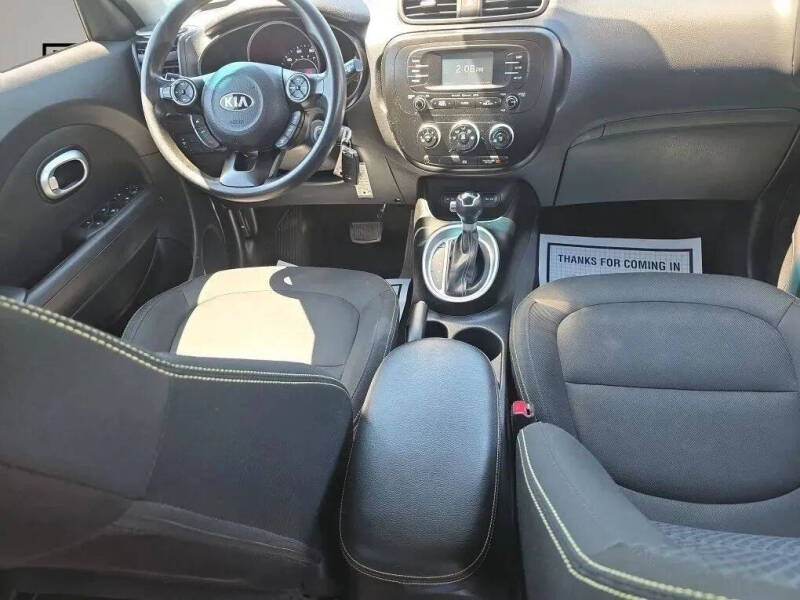 2016 Kia Soul +