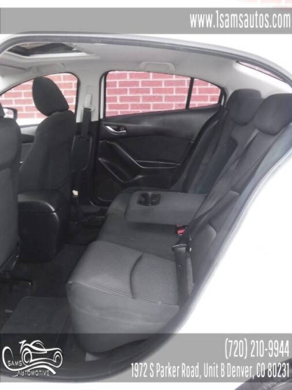2016 Mazda MAZDA3 i Touring