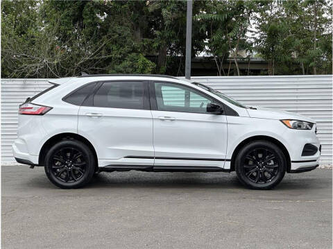 2024 Ford Edge SE