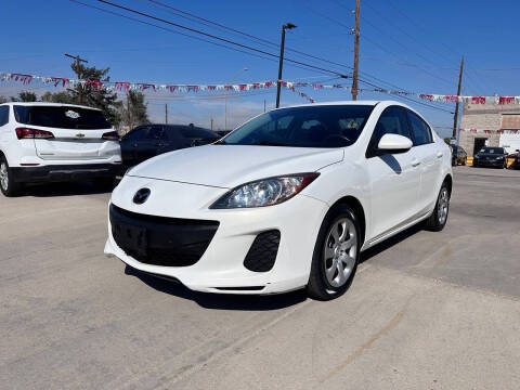 2013 Mazda MAZDA3 i SV