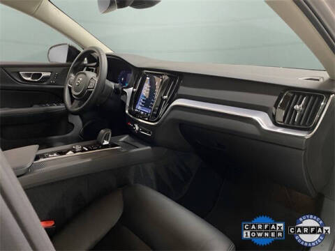 2025 Volvo S60 B5 Core