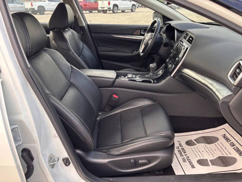 2023 Nissan Maxima 3.5 SV