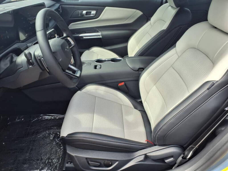 2025 Ford Mustang GT Premium