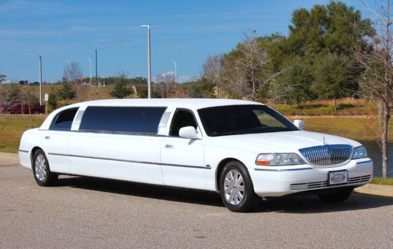 2004 Lincoln Town Car