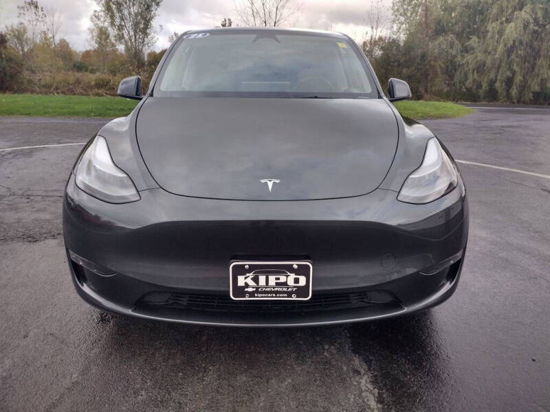 2025 Tesla Model Y Performance
