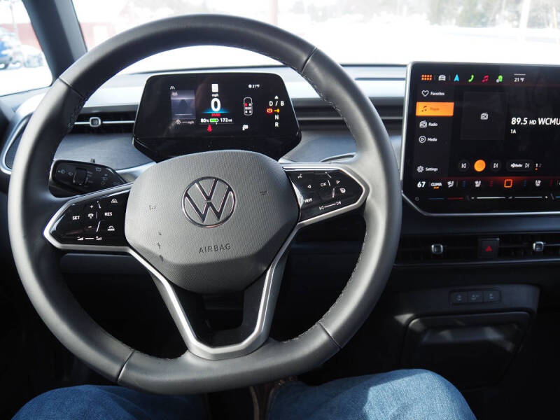 2025 Volkswagen ID. Buzz Pro S