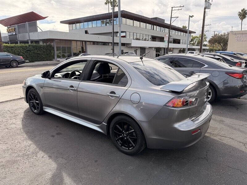 2017 Mitsubishi Lancer LE